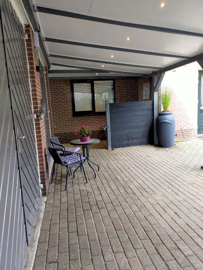 Отель Logeren Op Dijk43 Broek op Langedijk Экстерьер фото